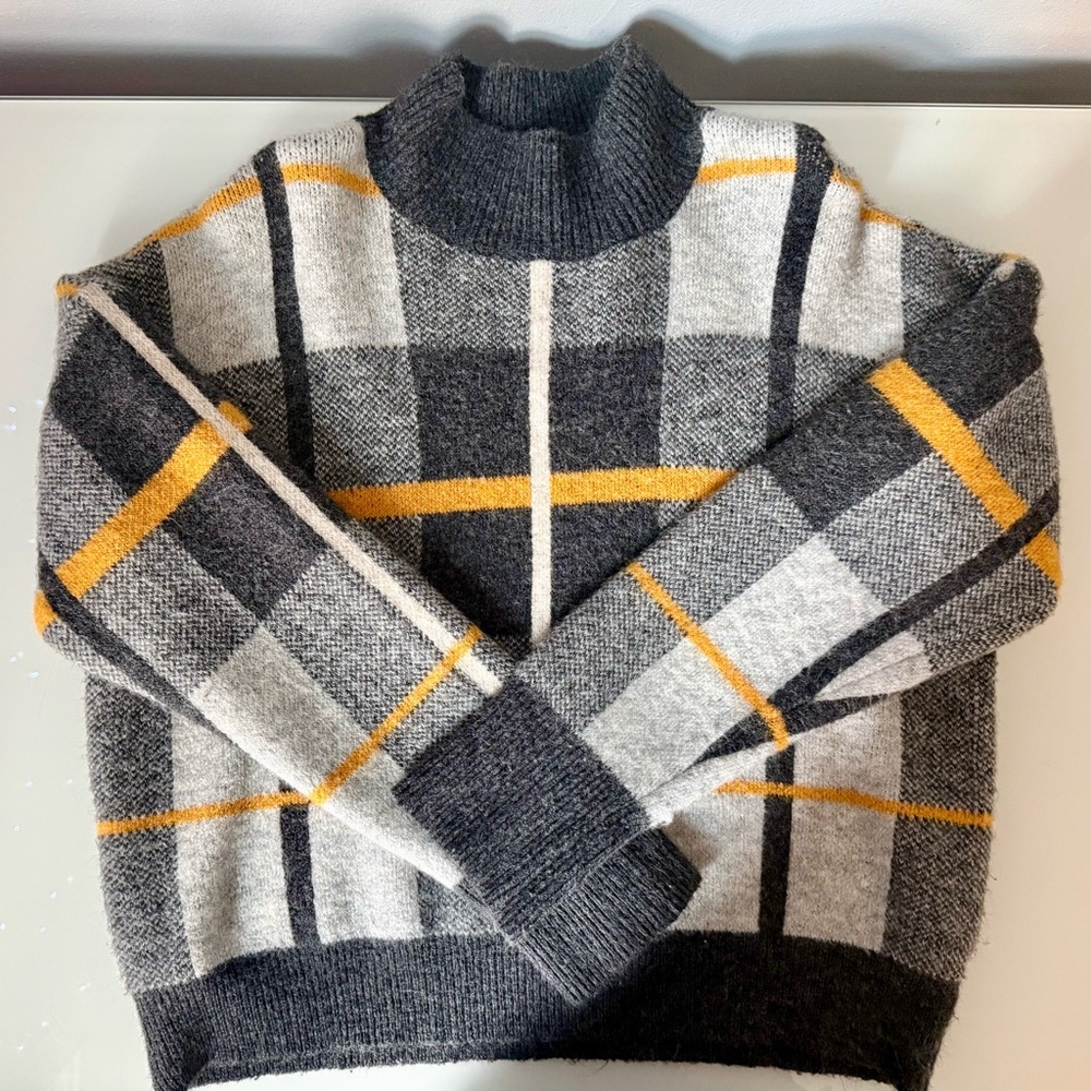 Gray & Yellow Plaid Mockneck Sweater